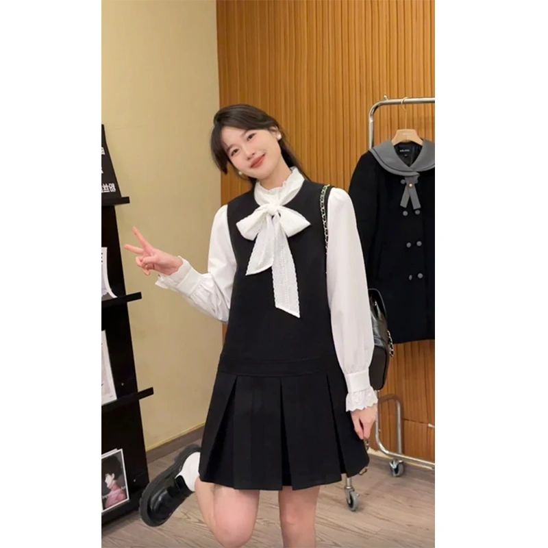 大嘻嘻嘻 设计感连衣裙女无袖2024春装新款时尚减龄显瘦背心裙子