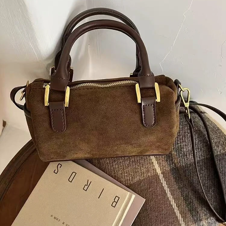 韩版秋冬新款复古绒面百搭单肩斜跨小包包枕头包波士顿手提女包