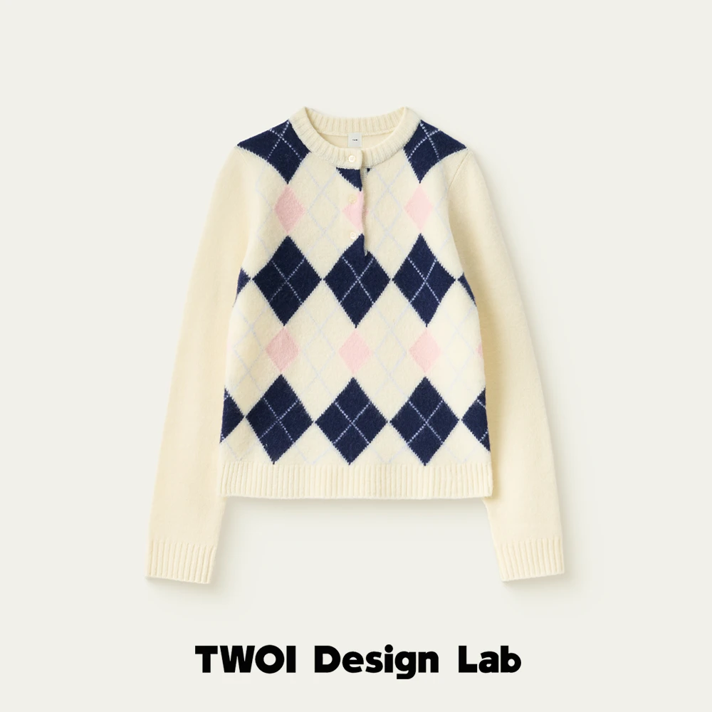 TWOI Design Lab "菱格系列"「奶油黄菱格100澳毛修身套头毛衣」