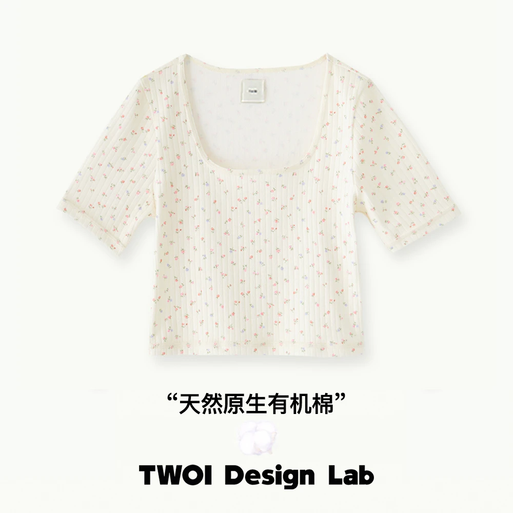 TWOI Design Lab"奶油白花蕊"大方领·秒变天鹅颈「超显瘦短袖」