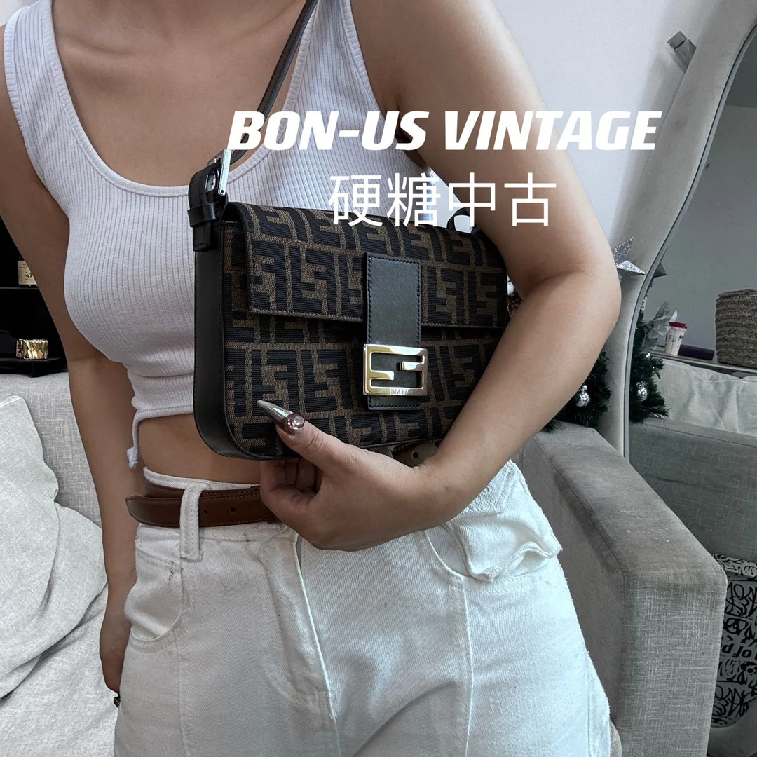 95新 FENDI/芬迪 /616605/法棍