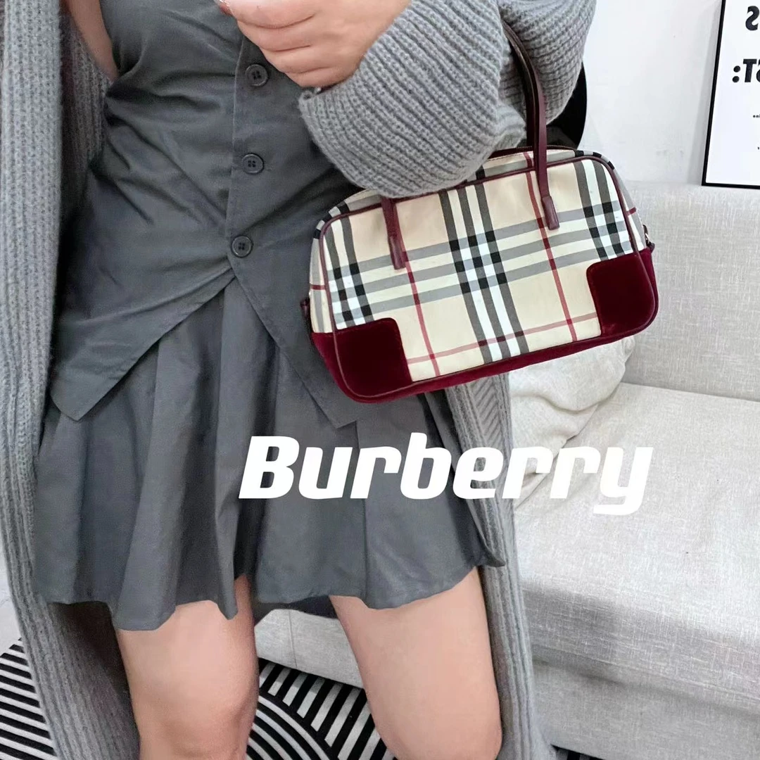 95新 BURBERRY/博柏利 /613872/博柏利保龄球