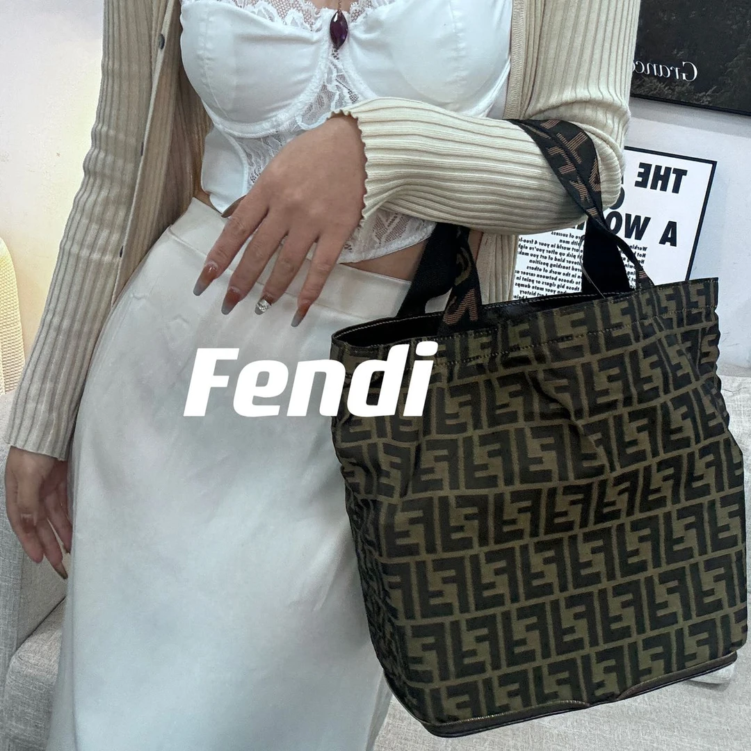 95新 FENDI/芬迪 /613849/芬迪老花托特