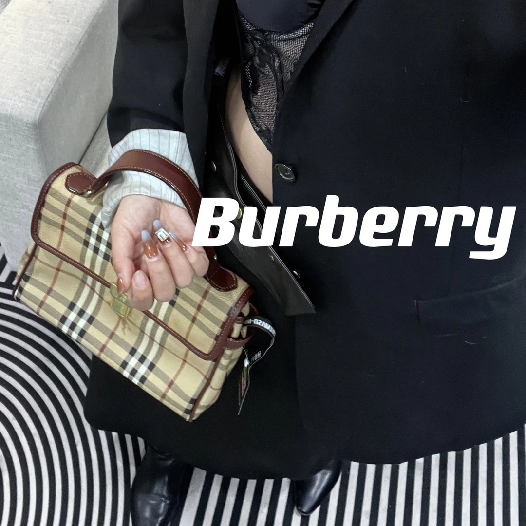 95新 BURBERRY/博柏利 /613903/博柏利凯莉包
