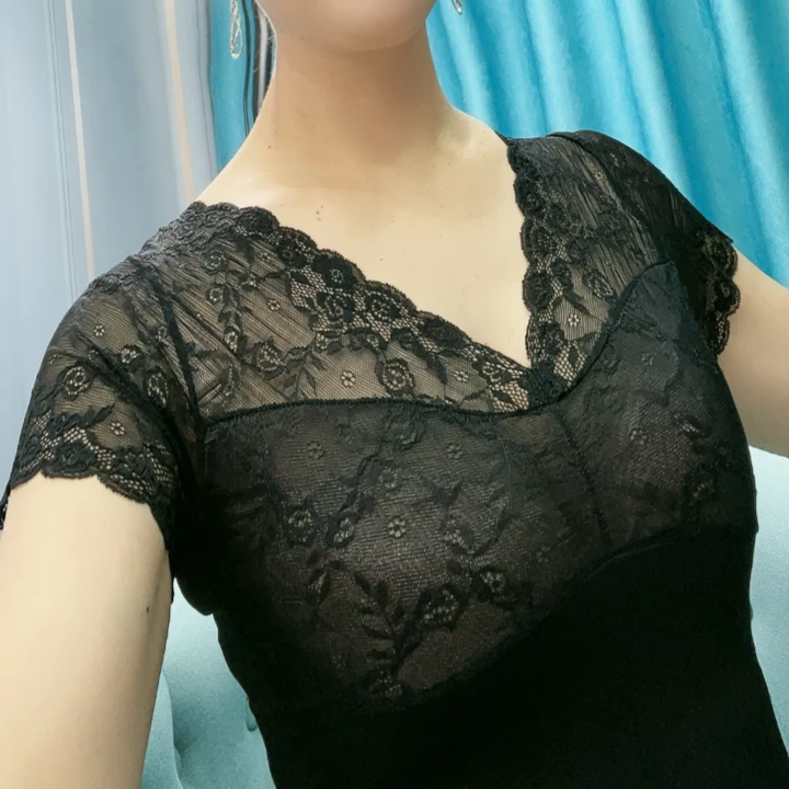 高级蕾丝修身背心