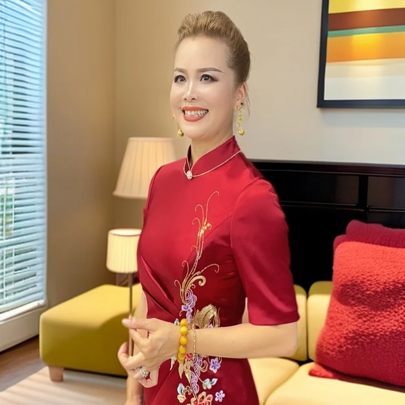 高级婚礼复古酒红色绣花中式礼服旗袍ZZY17926
