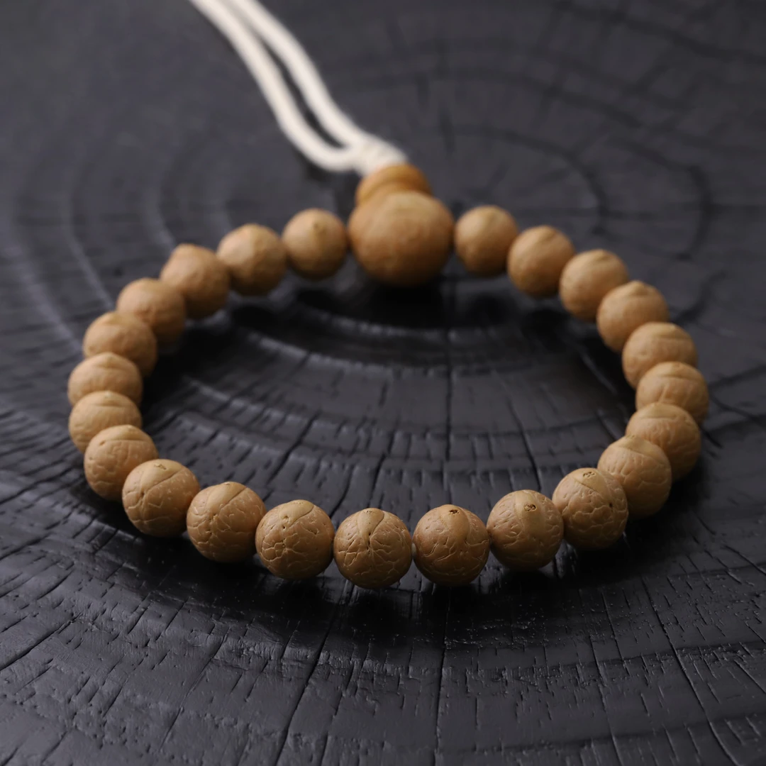 S8048【小凤眼】精配10+头挑精配凤眼菩提单圈文玩手串