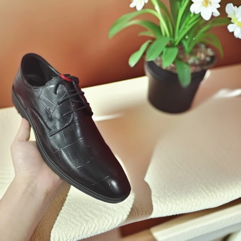 M2XO07男士时尚休闲透气商务黑色皮鞋