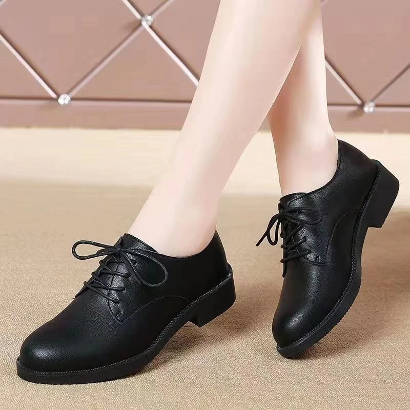 7789新款软皮粗跟四季单鞋女酒店工作鞋子女系带小皮鞋女妈妈鞋