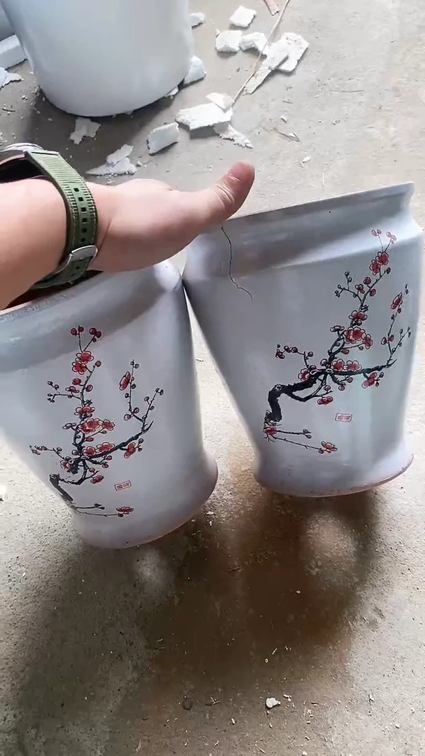 【闪购商品】红陶20CM（含）-50CM（不含）22*18梅花瑕疵花盆2个