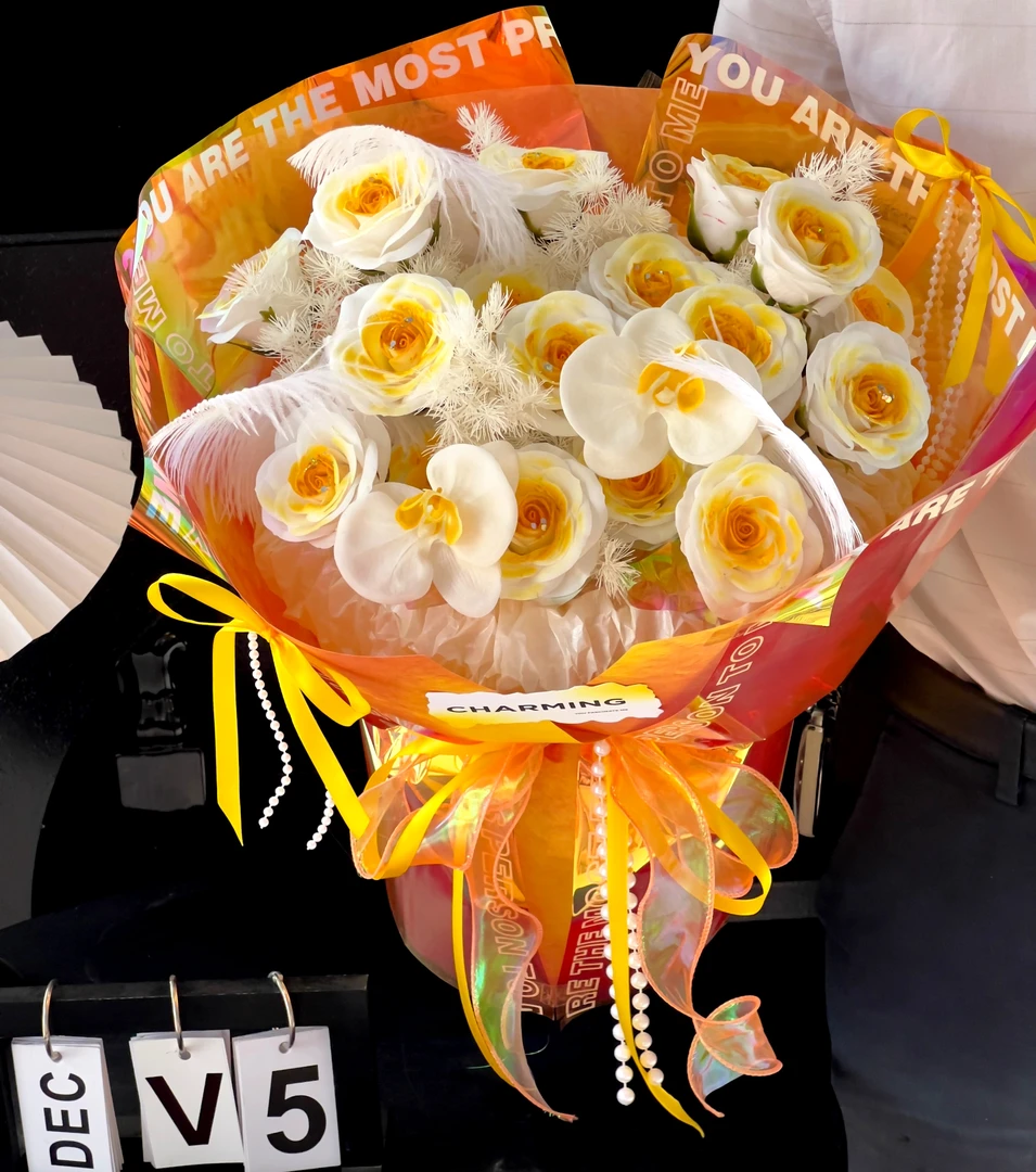 【V5】新品多彩荧光糖果冻膜 花束包装材料鲜花包装纸花艺资材花店