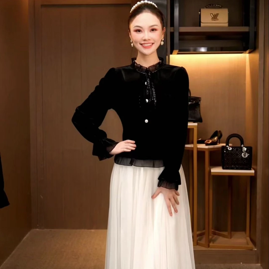 L3D1033 冬季法式复古重工绑带珍珠扣时尚百搭显瘦气质丝绒上衣