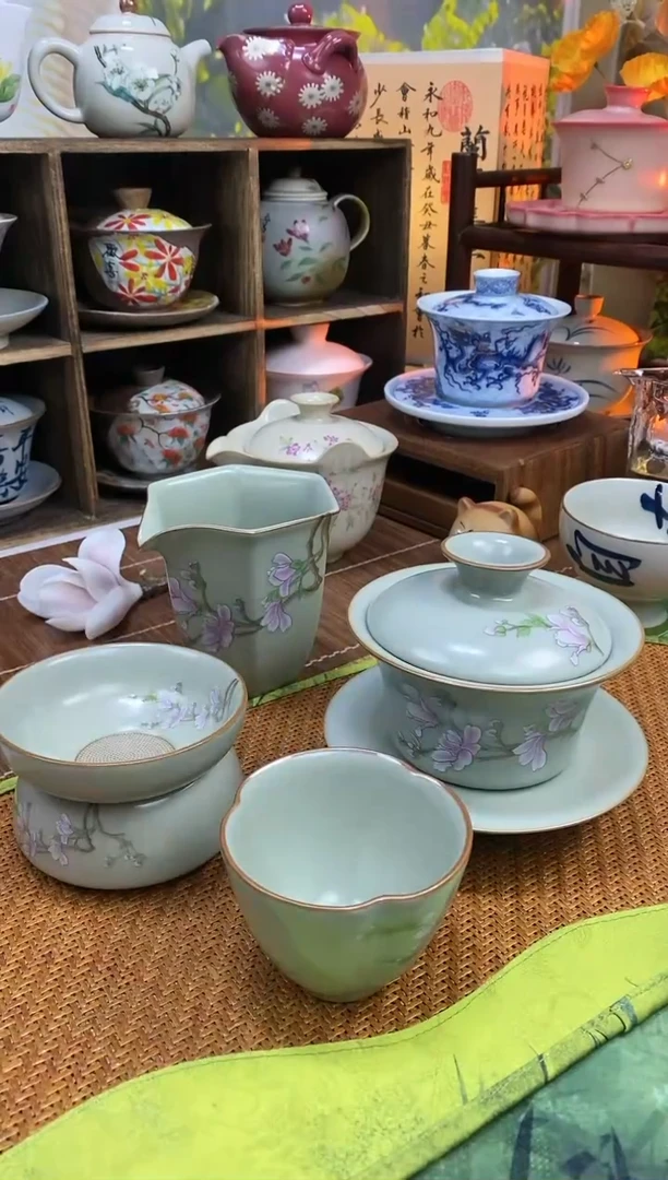 【闪购商品】豆青玉马蹄盖碗+公杯+茶漏+1个花瓣杯1