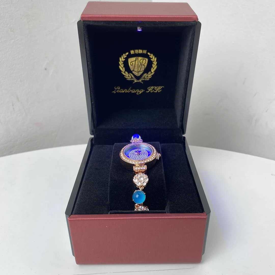 3352【赠调表器】 时尚气质女士手表