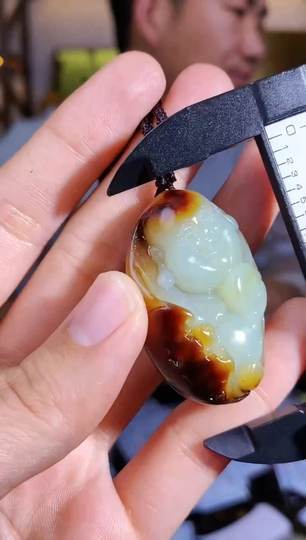 【闪购商品】和田玉颈饰未镶嵌1