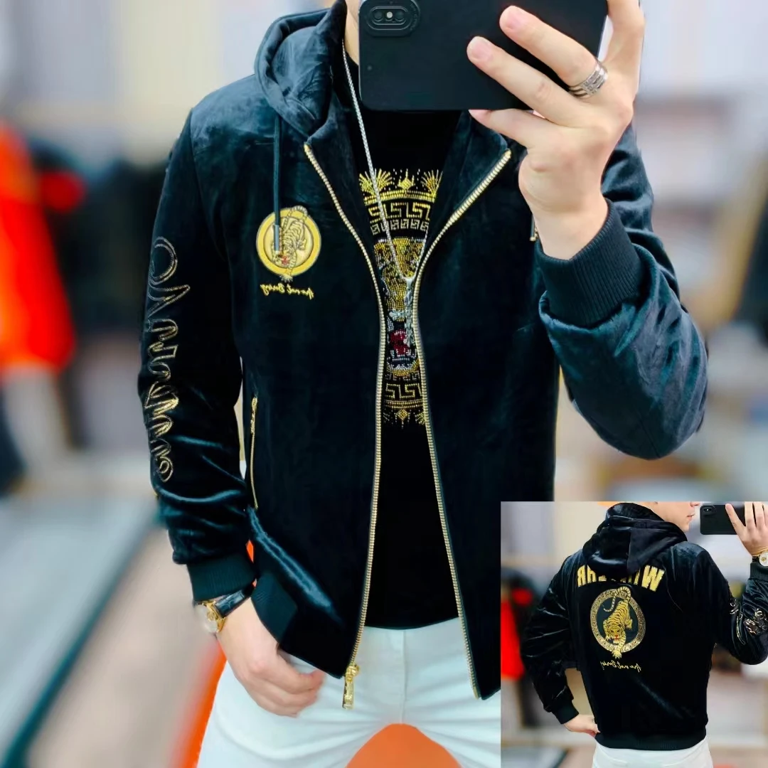 阿凯严选  高品质秋冬新款男士潮牌轻奢修身连帽刺绣百搭加厚外套