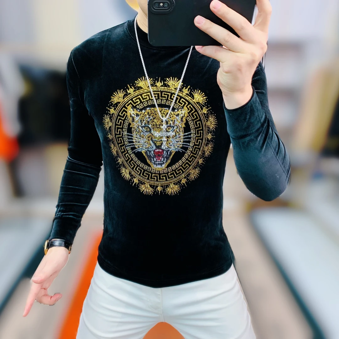 阿凯严选  2025高品质秋季新款男士轻奢帅气丝绒烫钻修身欧货短袖