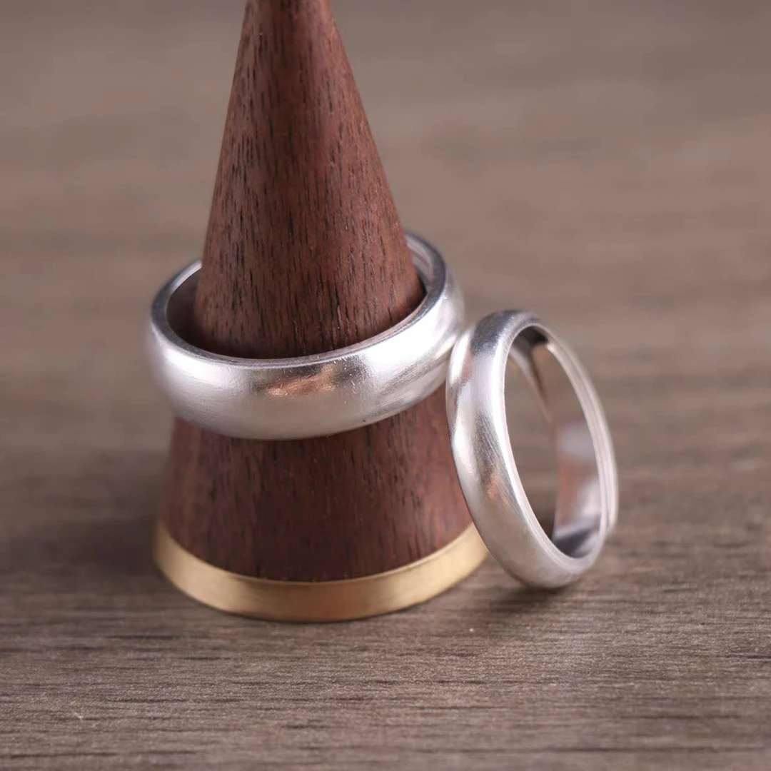 足银戒指 足银999古法光面情侣对戒