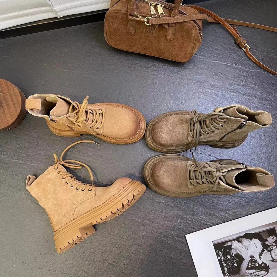 2024女款时尚百搭休闲马丁靴*3201-08