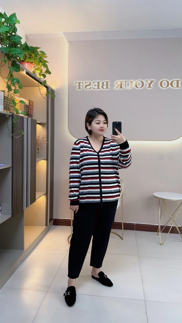 2626  休闲 条纹 针织衫