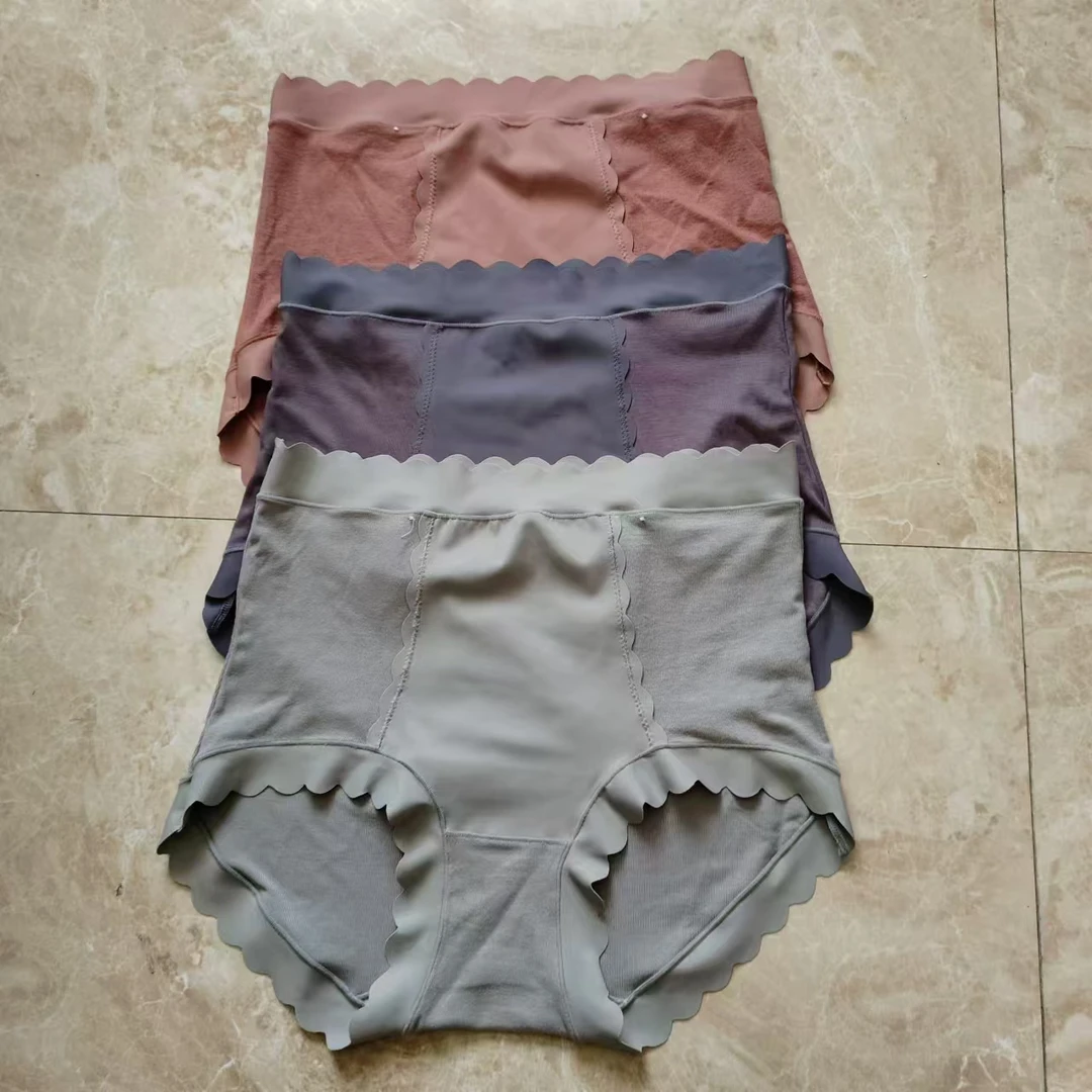 1589 大码中高腰  短裤