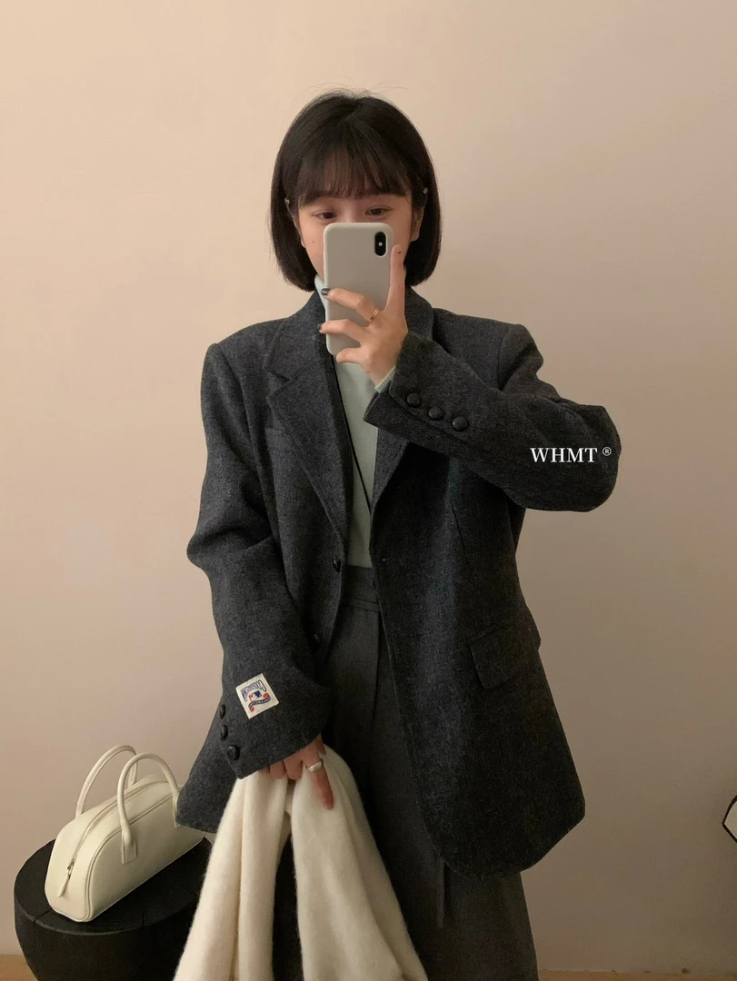 恩熙·韩系复古三粒扣羊毛呢西装外套3526