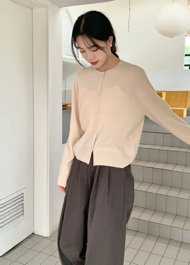 恩熙·新款圆领开衫上衣66161