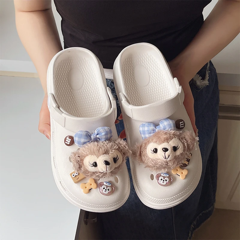 新款沙滩防滑卡通洞洞鞋外穿海边厚底踩屎感拖鞋女款夏季外穿eva