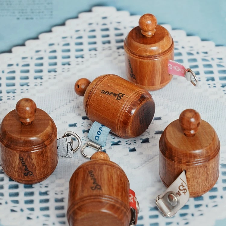 法国进口sajou木制缝纫卷尺 中国人牌 刺绣 摆拍 装饰道具