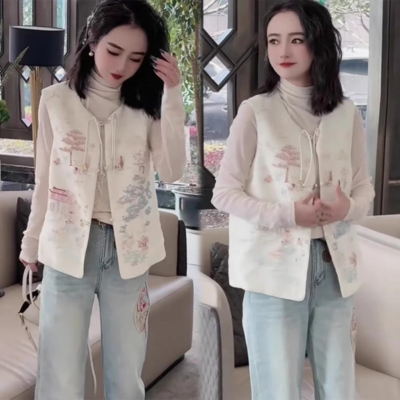 国风刺绣女士马甲2024春秋新款设计感新中式白色上衣马夹外套早春