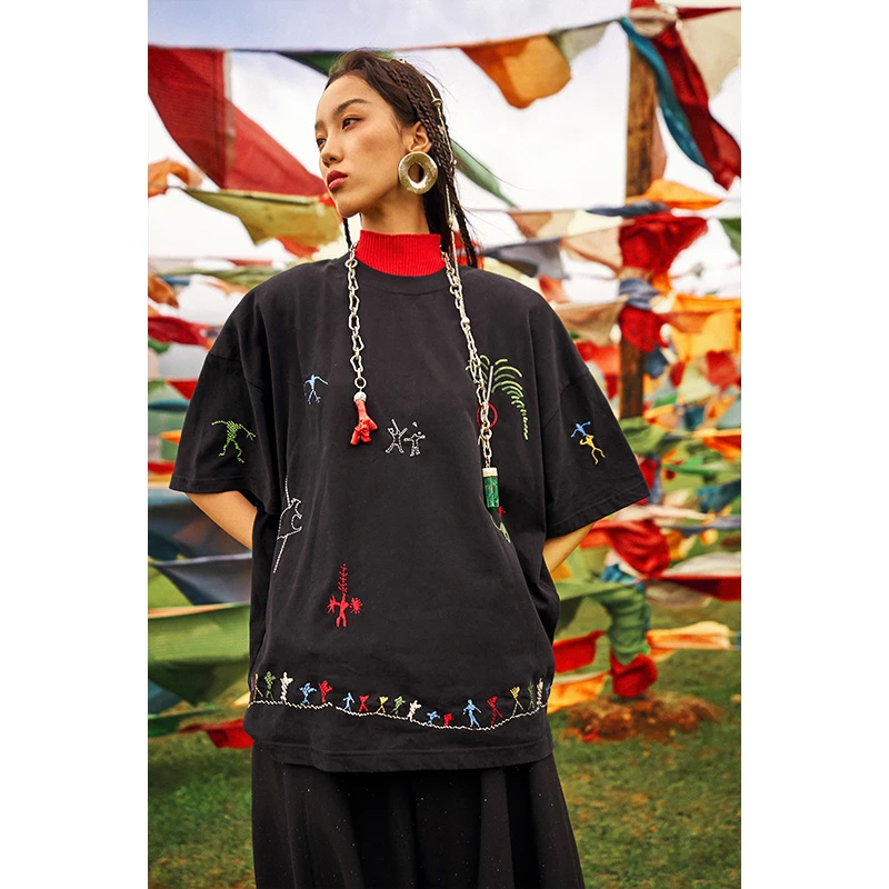 【璇璇专属】ANGEL CHEN陈安琪 AW24 黑色云南沧源崖画刺绣T恤
