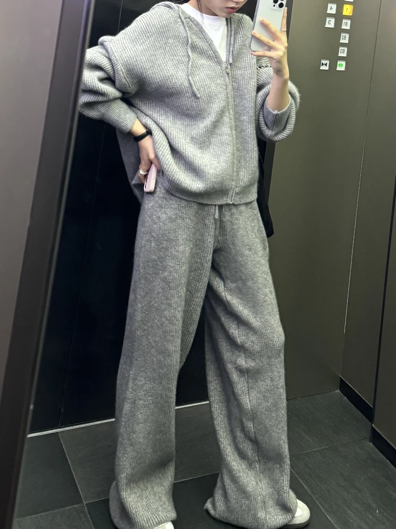 秋季灰色套装时尚宽松慵懒感连帽针织衫套装阔腿裤两件套百搭休闲
