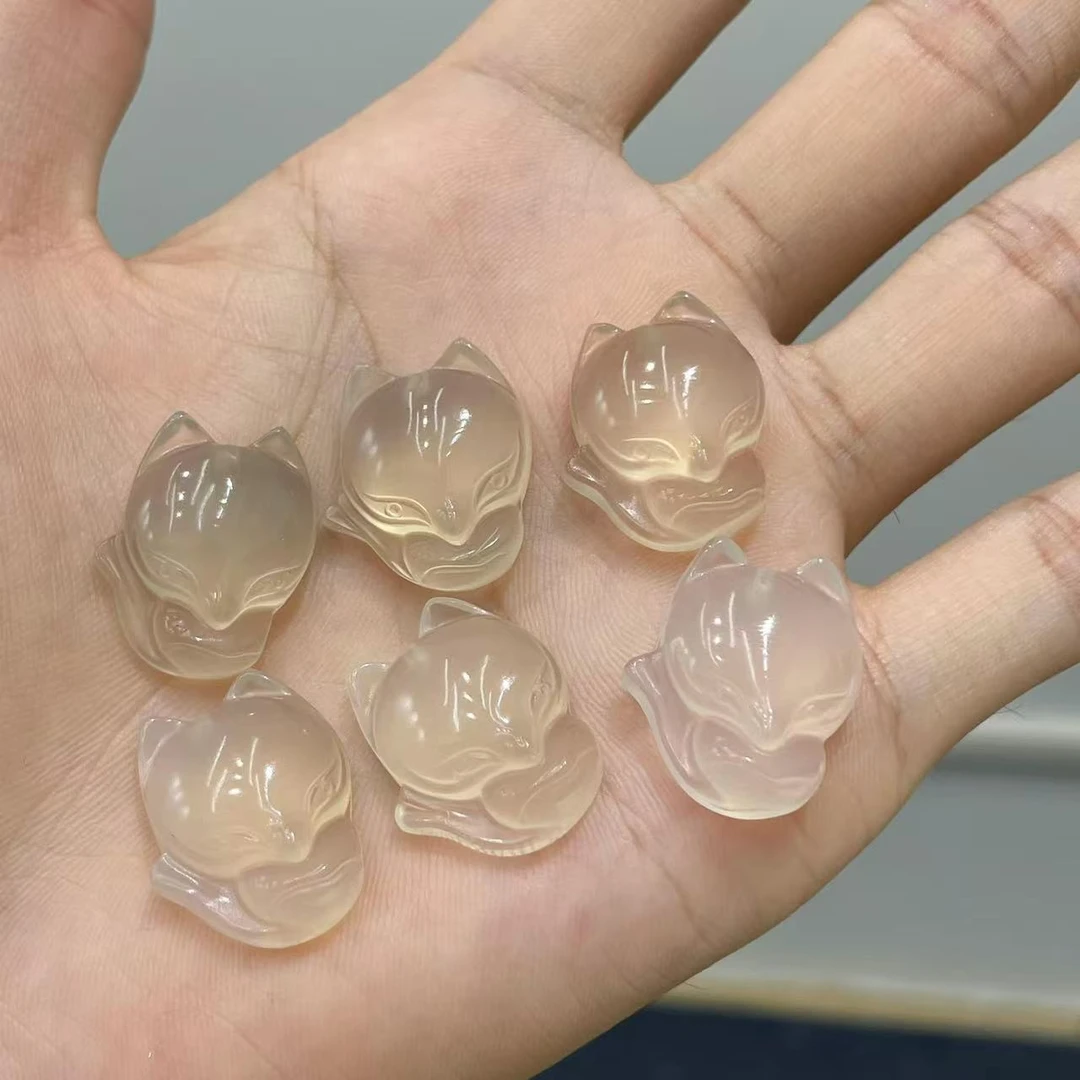 天然玛瑙狐狸吊坠