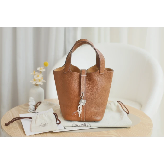 90新 Hermes/爱马仕 18 Z刻 TC皮 金棕色 银扣菜篮子水桶女包
