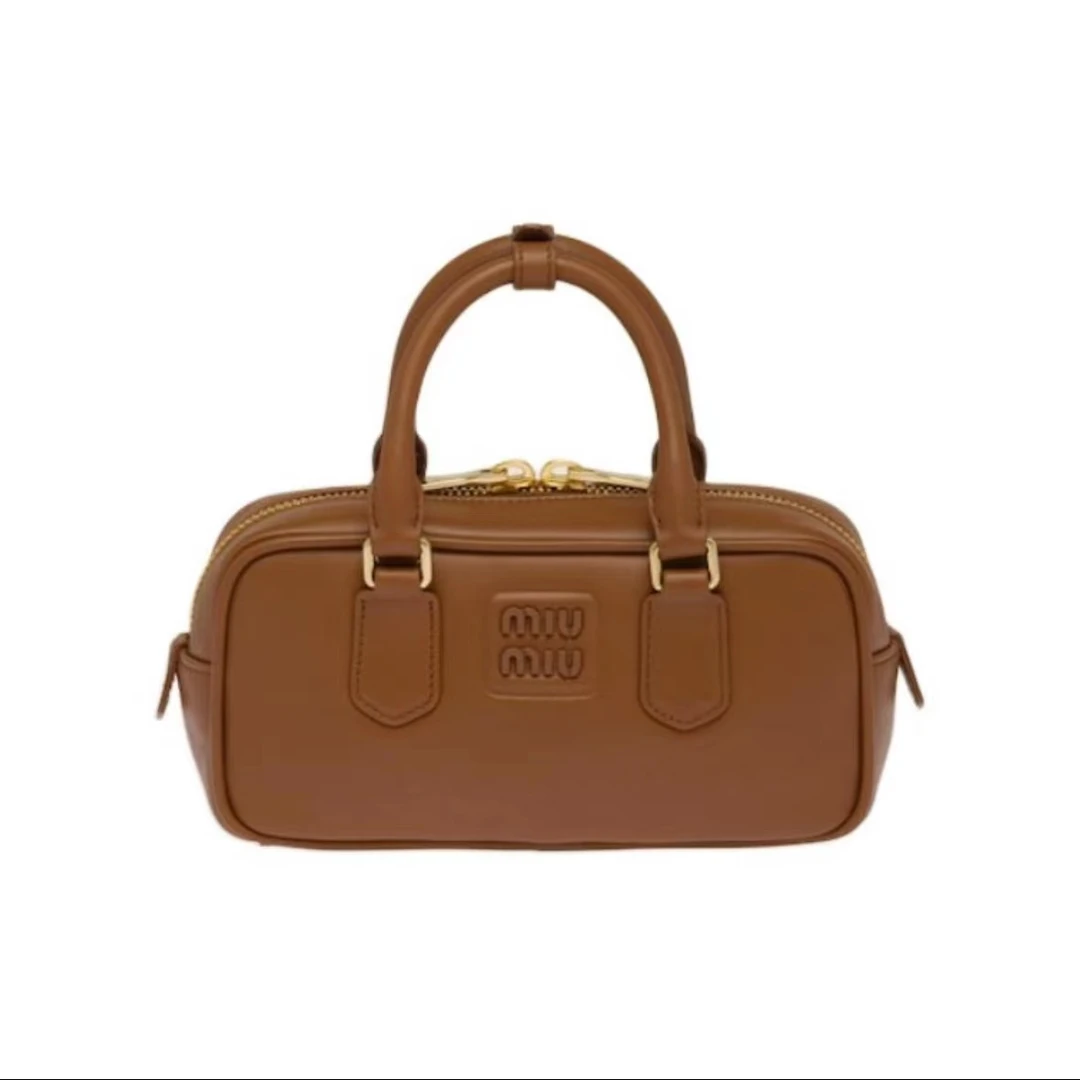 全新未使用 MIU MIU/缪缪 全新缪缪 焦糖色保龄球
