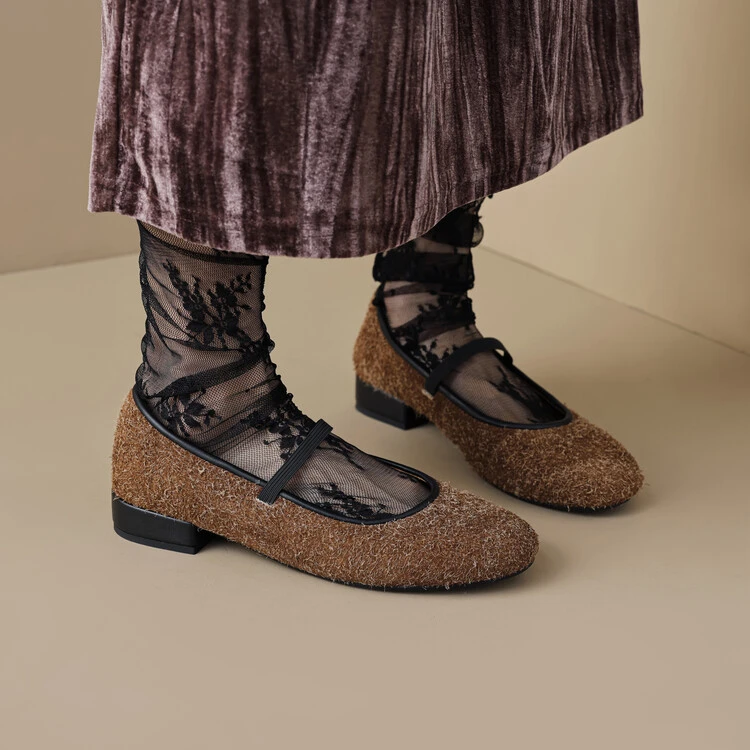 2.5cm 复古优雅百搭浅口粗跟单鞋秋季简约风休闲时尚圆头低跟单鞋