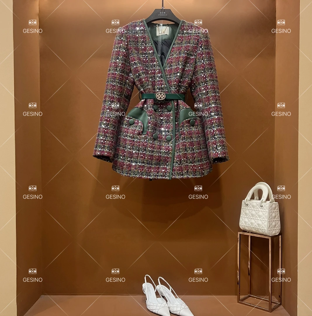 【露】秋冬气质小香风时尚设计师中长款外套 QD-2025218