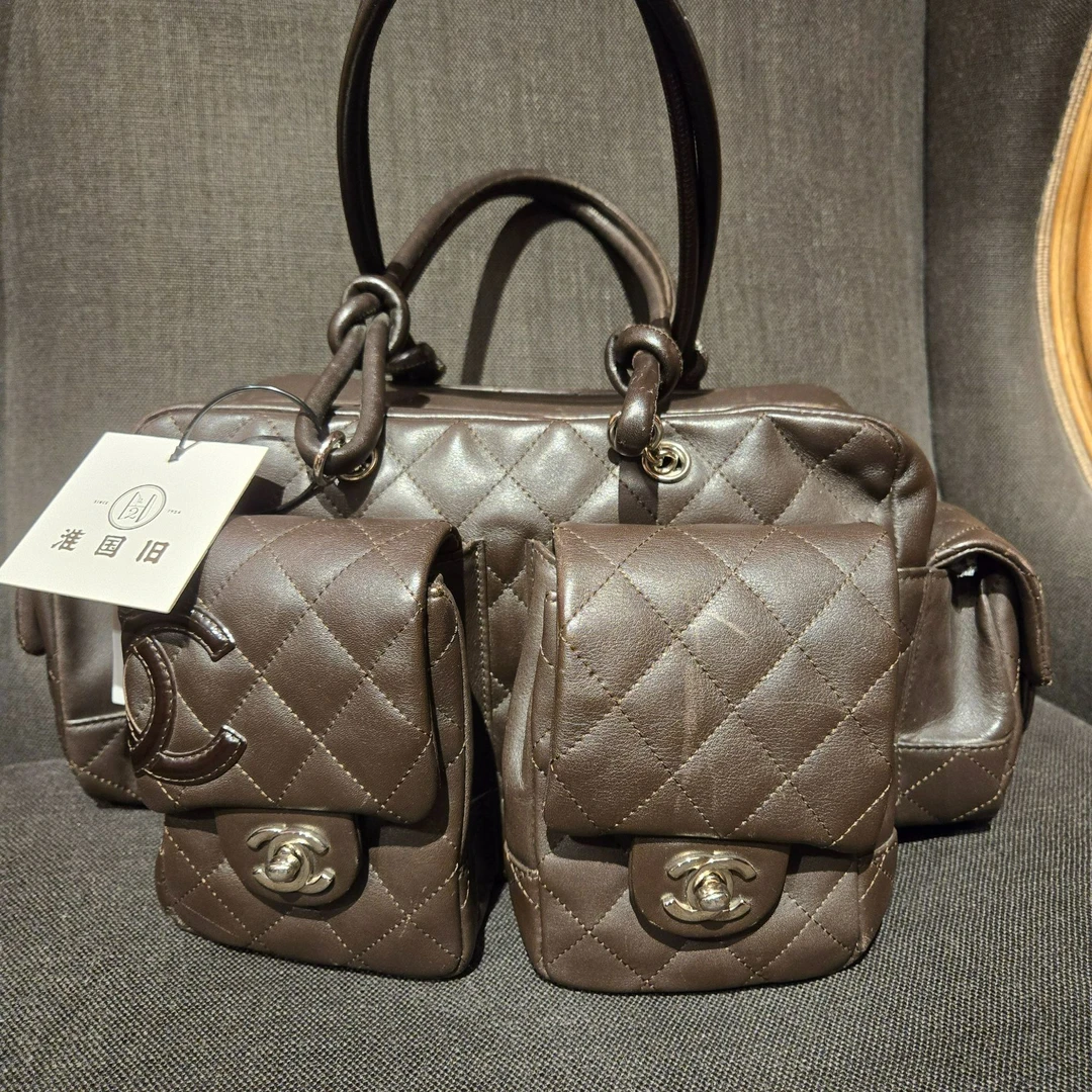99新 Chanel/香奈儿 咖色小号康鹏机车手提包/H0003754
