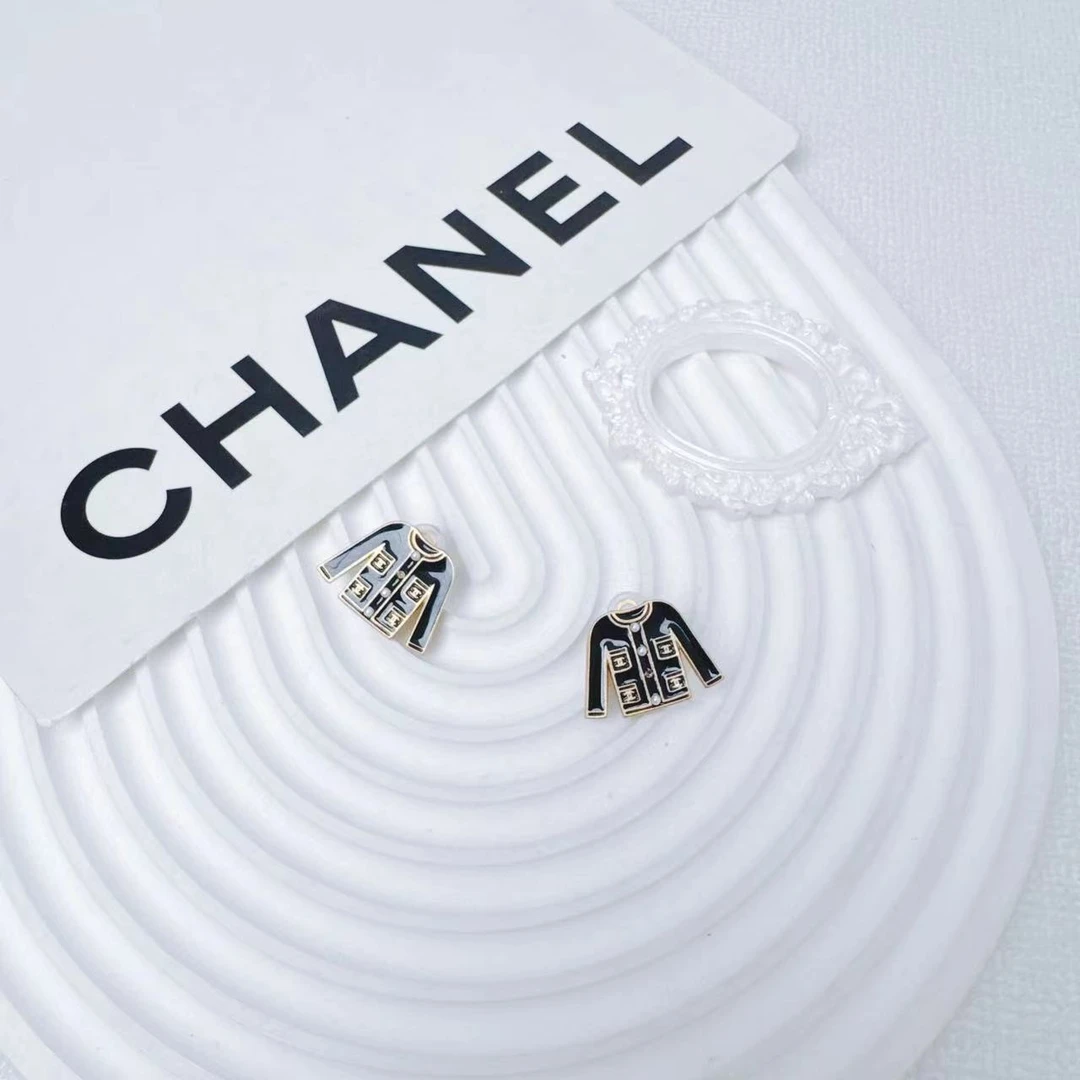 95新 Chanel/香奈儿 柚礼中古/香奈儿衣服耳夹LZ410024
