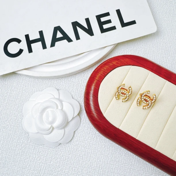 95新 Chanel/香奈儿 柚礼中古/香奈儿满钻双C耳夹NXP
