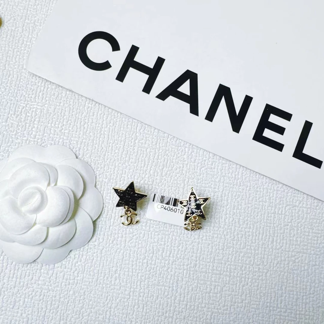 95新 Chanel/香奈儿 柚礼中古/香奈儿珐琅星星耳夹CP406010