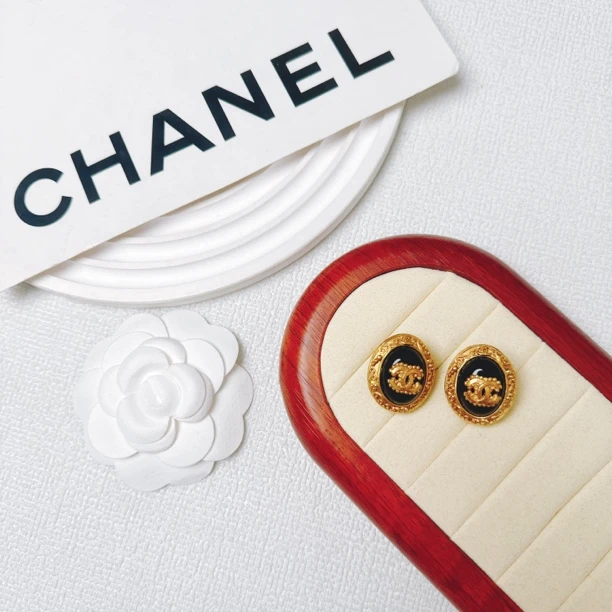 95新 Chanel/香奈儿 柚礼中古/香奈儿黑曜石双C耳夹lz410972