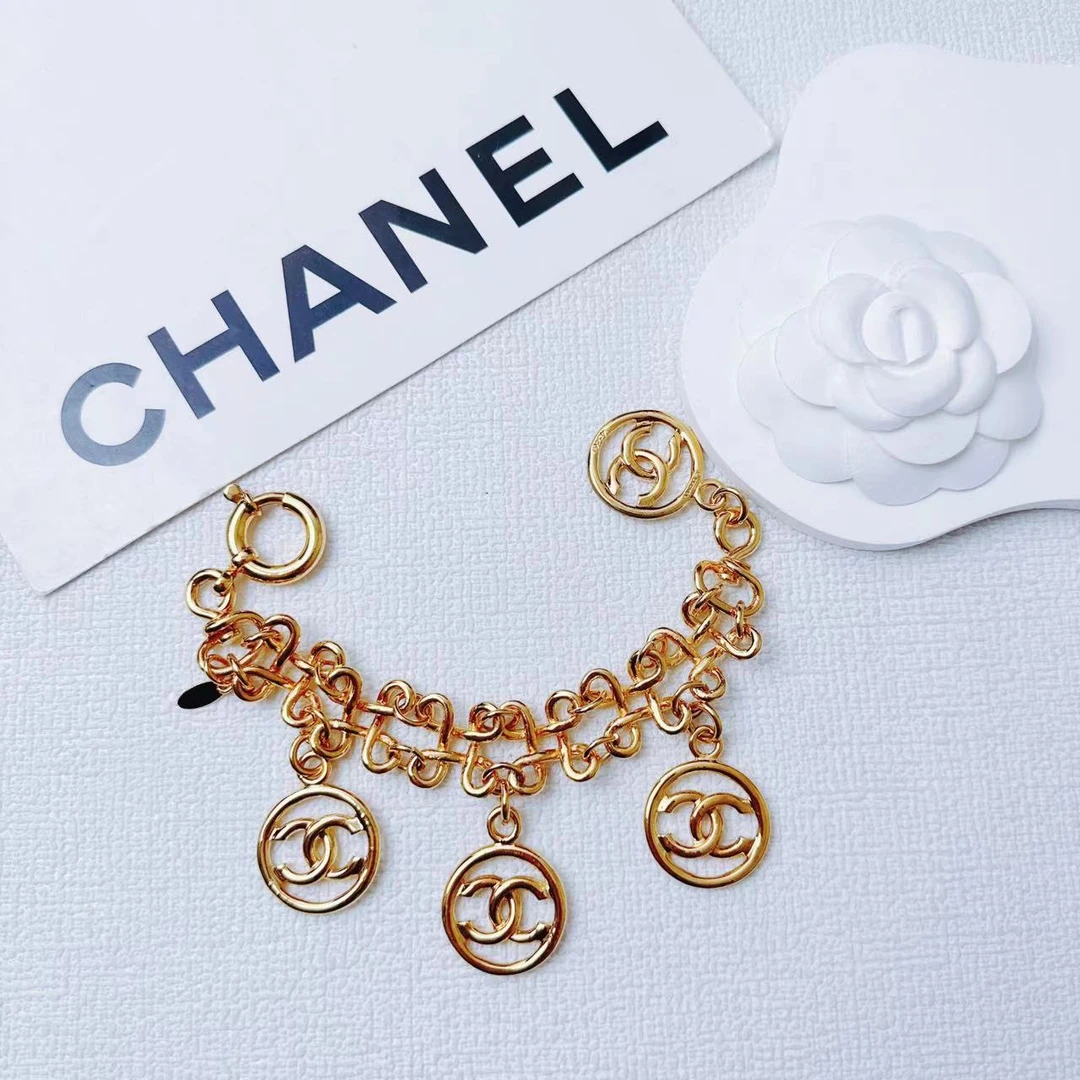 95新 Chanel/香奈儿 柚礼中古/香奈儿素金双C吊坠手链le408036