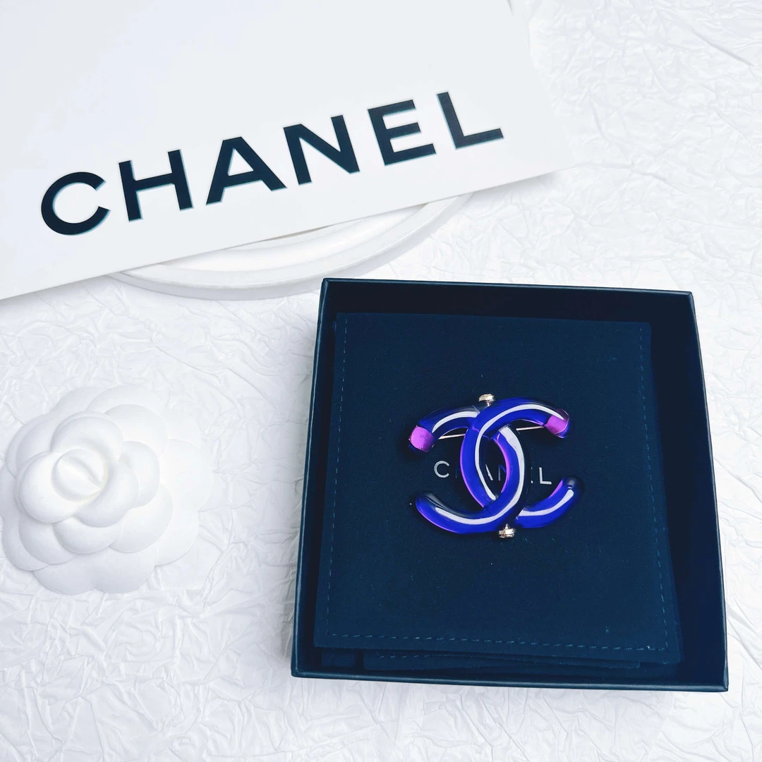 95新 Chanel/香奈儿 柚礼中古/香奈儿紫色双C亚克力胸针JXP