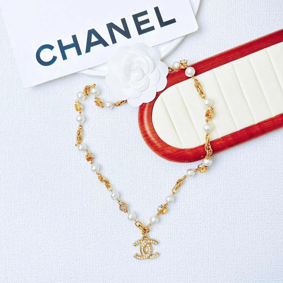 95新 Chanel/香奈儿 柚礼中古/香奈儿莱茵石珍珠双C项链LE409026