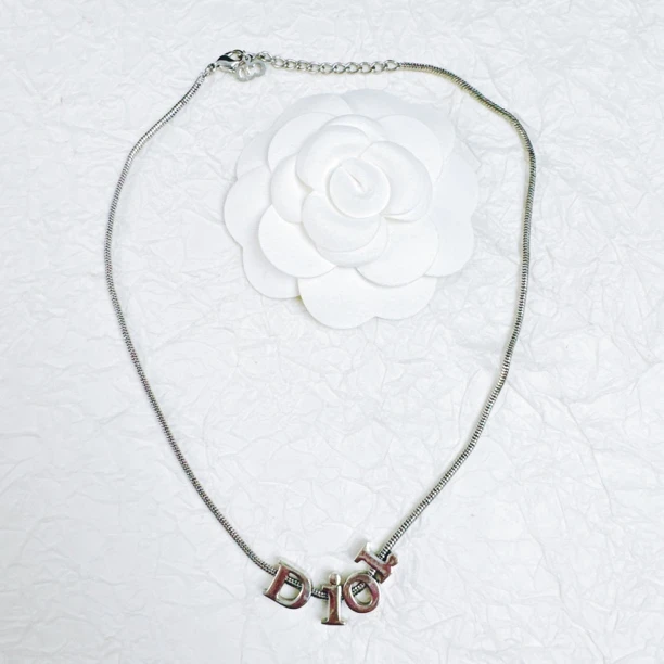 95新 DIOR/迪奥 柚礼中古/迪奥银色字母项链nxp