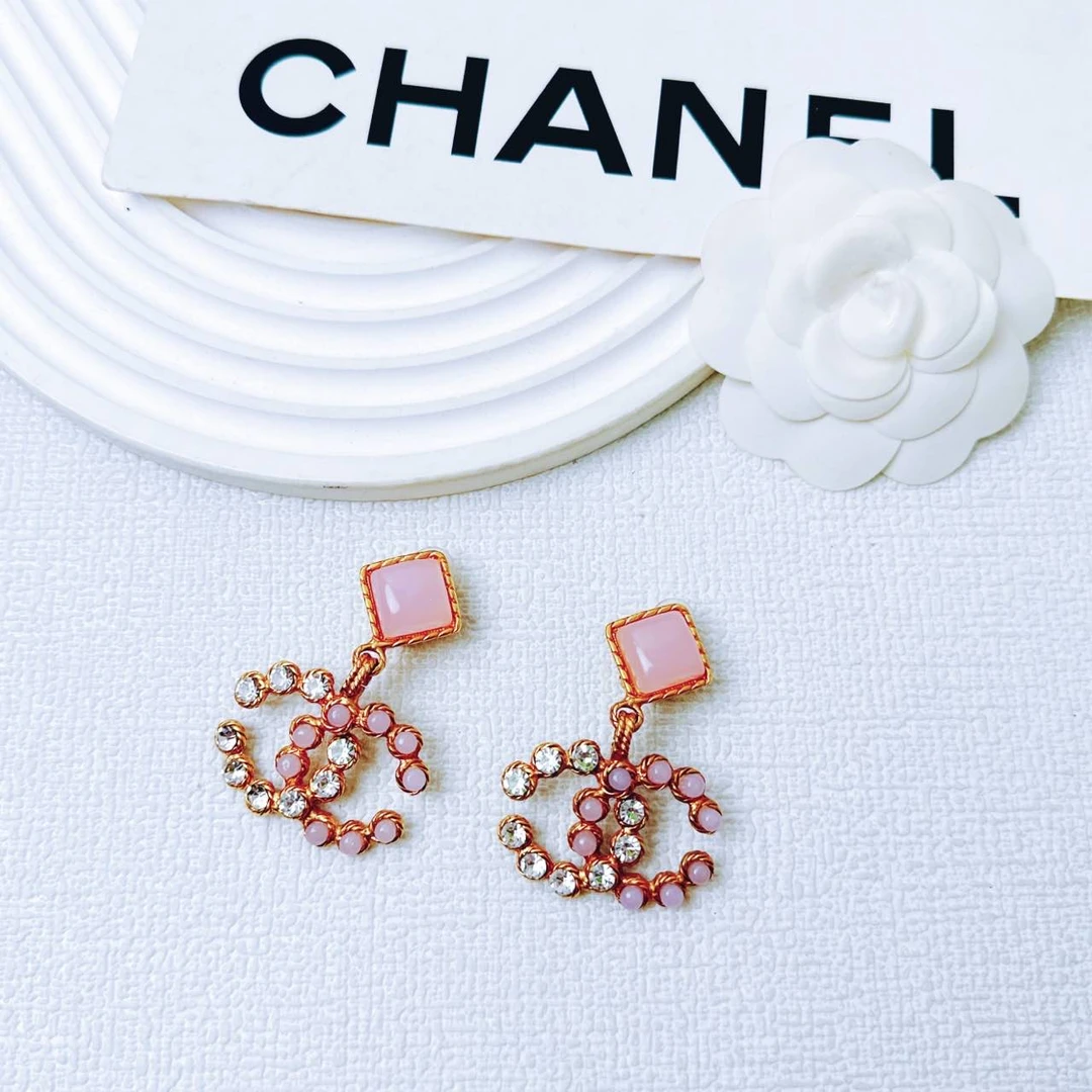 95新 Chanel/香奈儿 柚礼中古/香奈儿粉琉璃双C耳夹nc410004