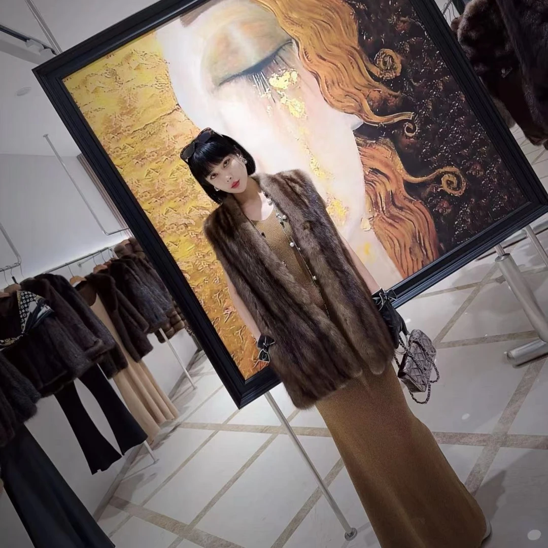 Chónge俄罗斯紫貂皮草全抽满天星v领·马甲