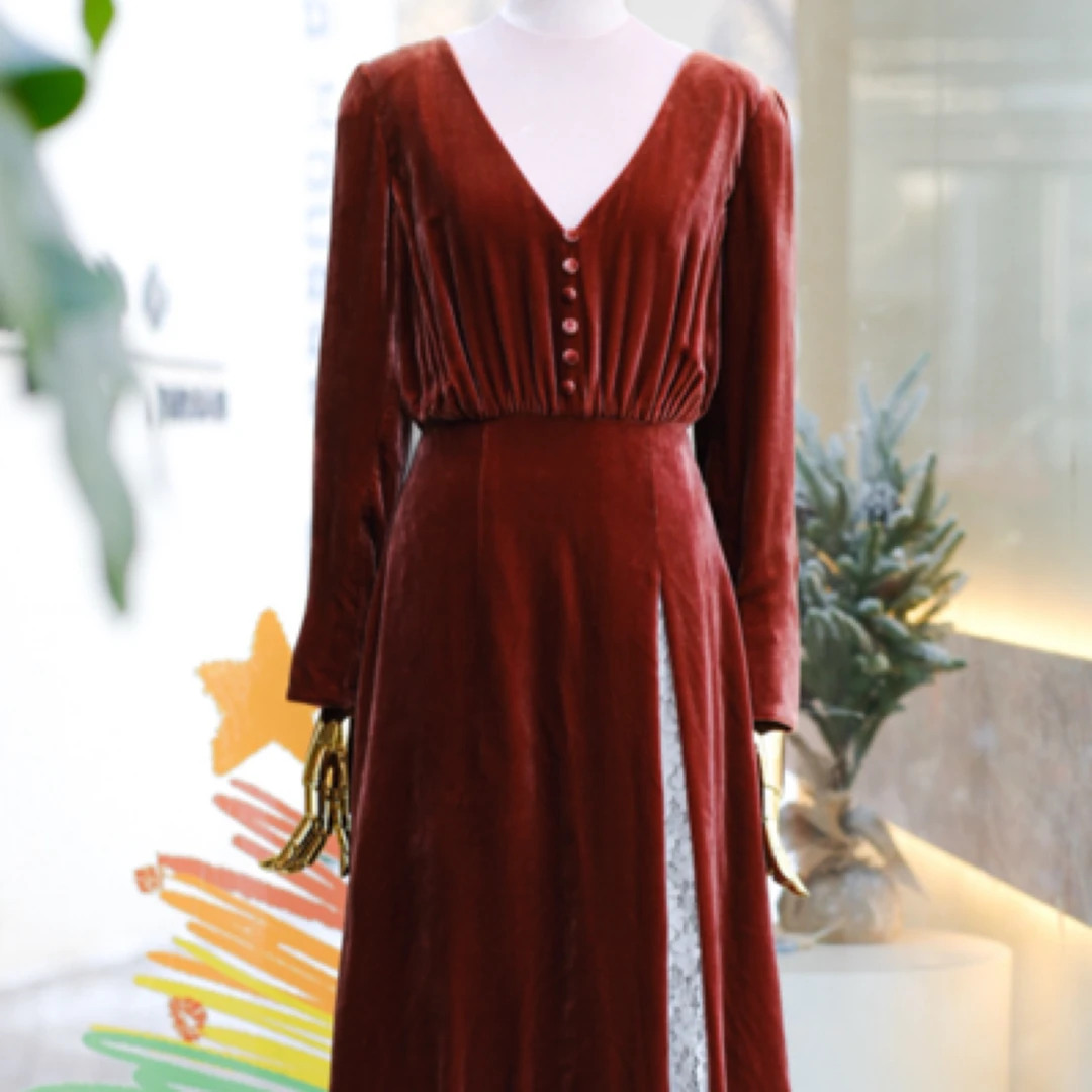 YIWEN CAO设计师原创丝绒拼蕾丝连衣裙圣诞节日气氛