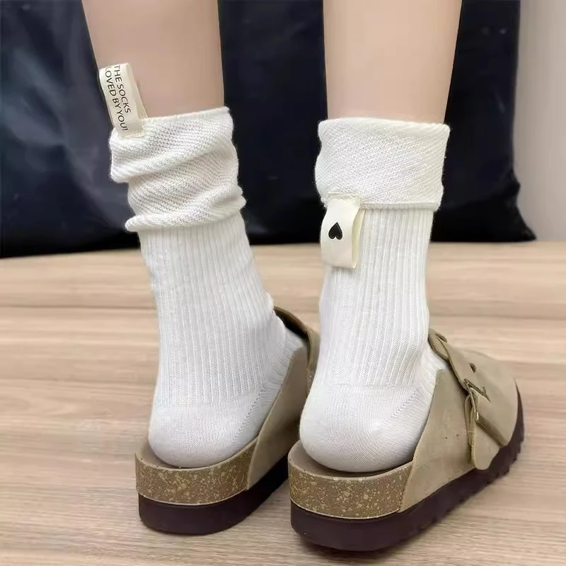 袜子女中筒袜纯棉中长款堆堆袜爱心布标字母灰色春秋ins潮袜秋冬